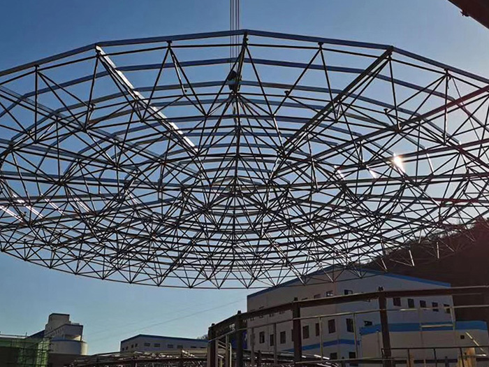 东莞螺栓球网架工程施工现场
